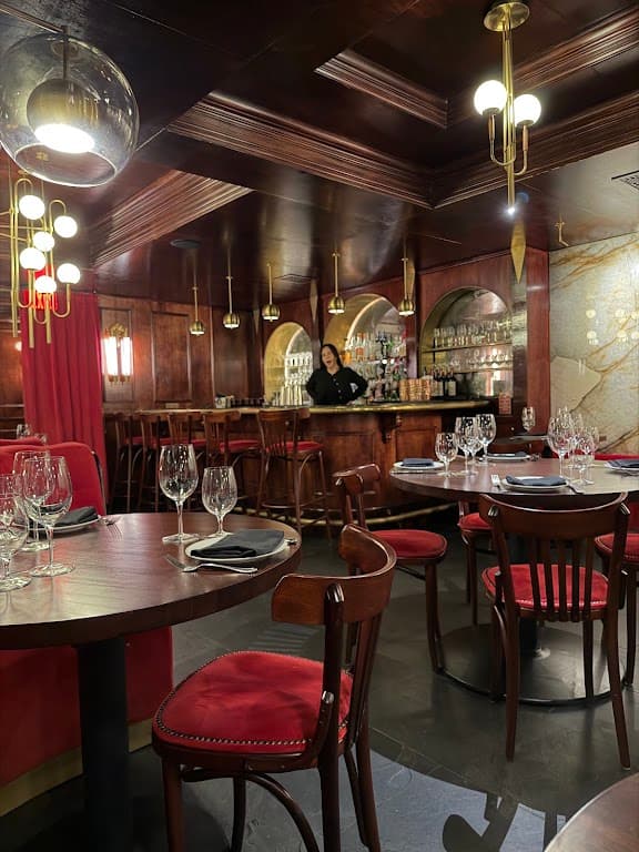 Veerays - Curries & Grill, Midtown bar