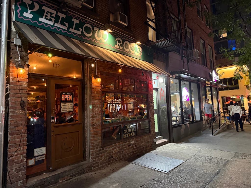 Yellow Rose, East Village bar