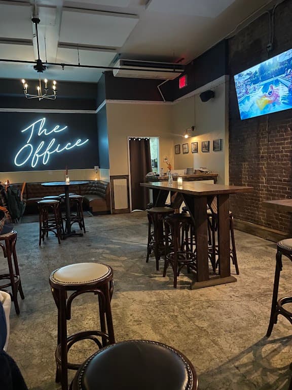 The Office Public House, Upper East Side bar