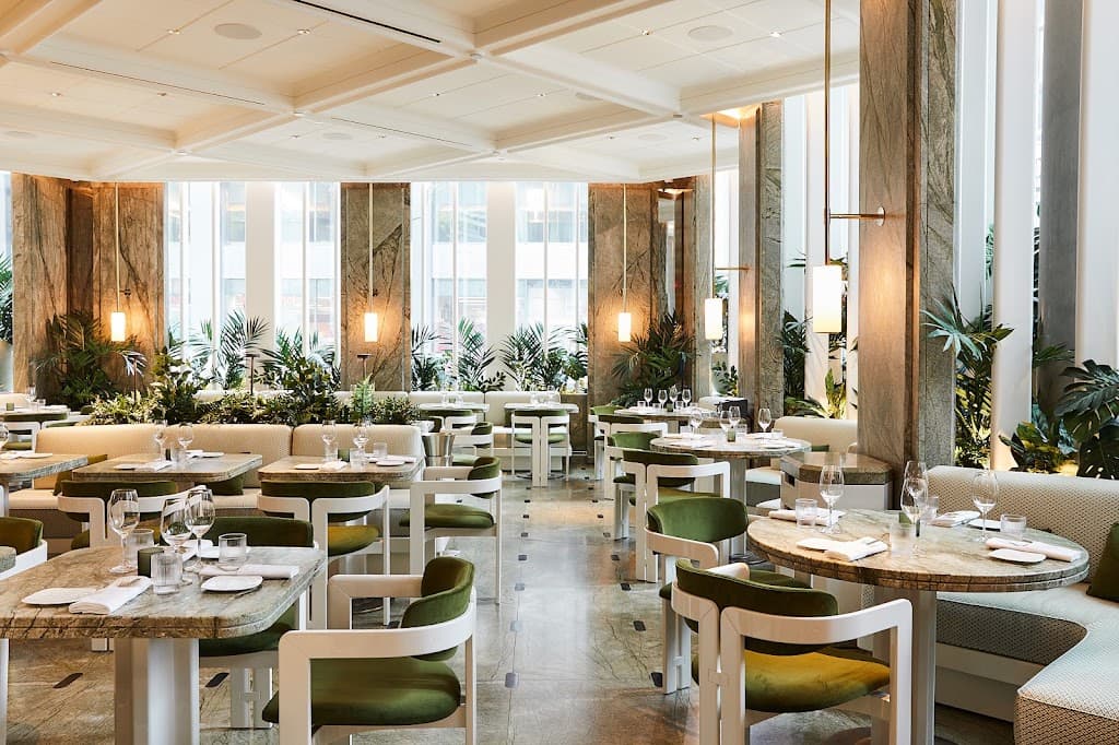 Le Jardinier, Midtown bar