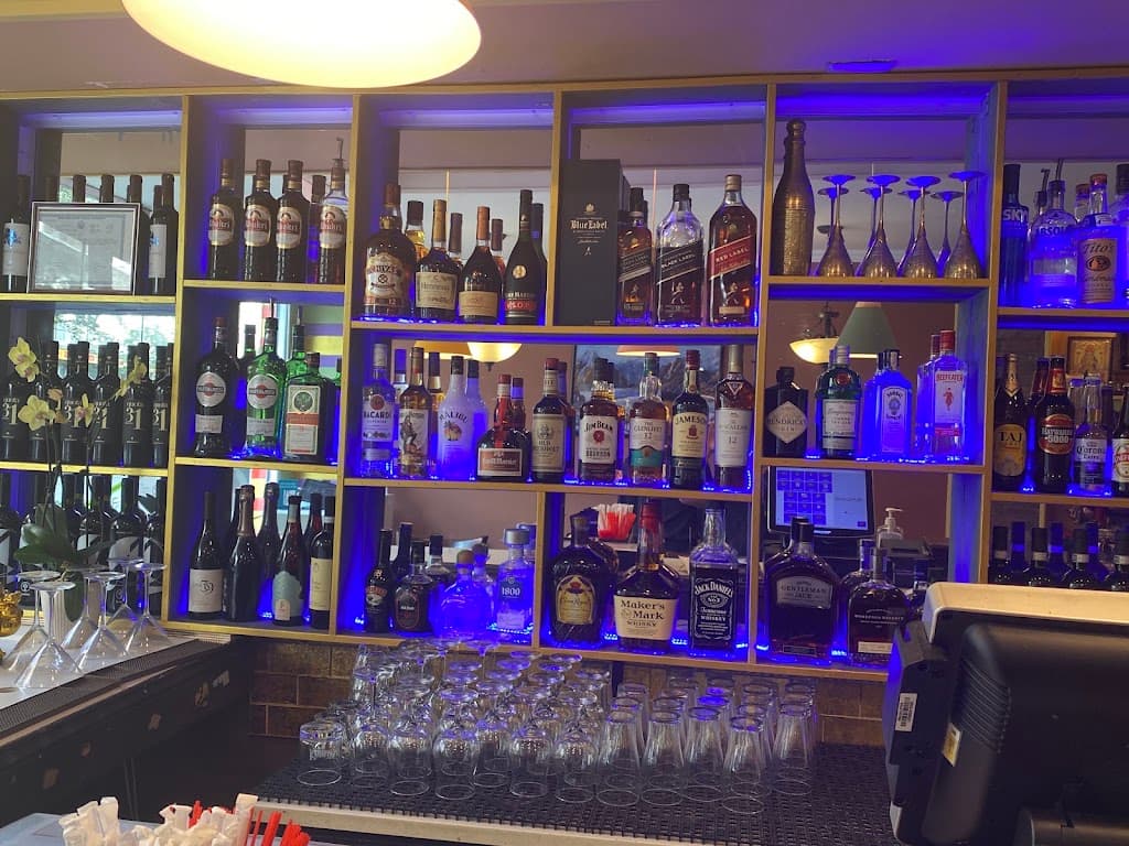 Taste From Everest, a bar in Gramercy
