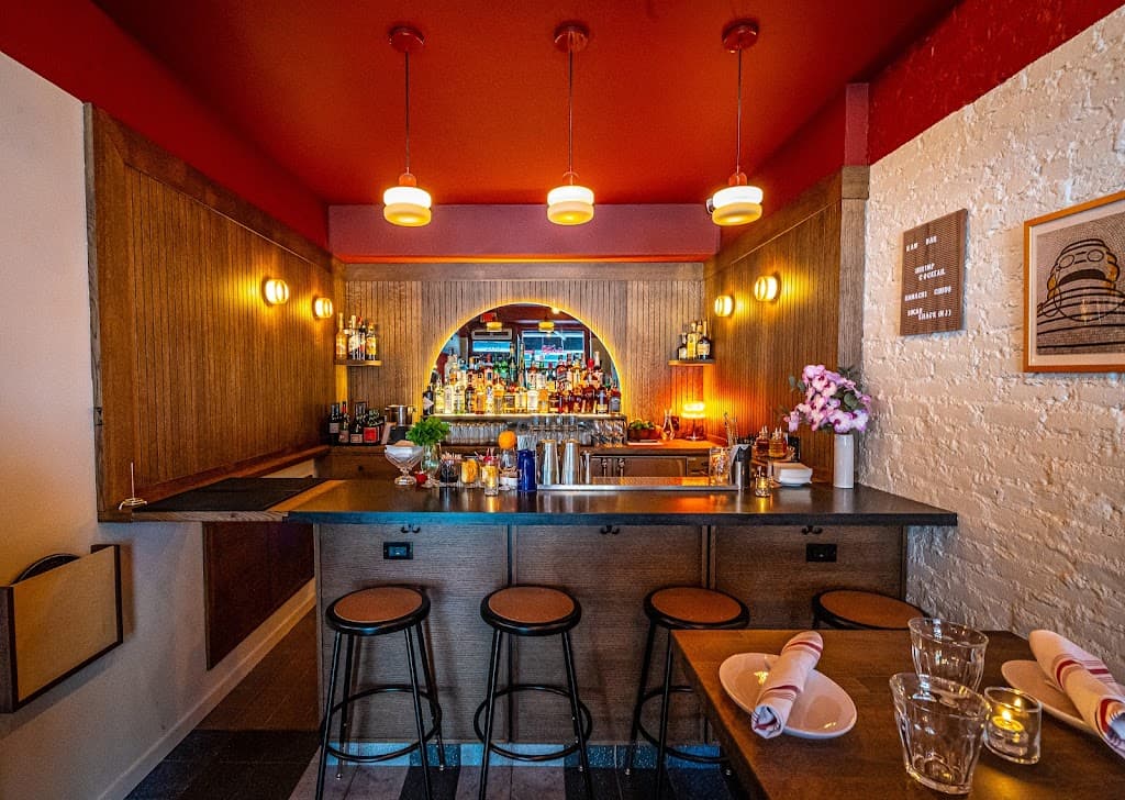Virginia's, a bar in East Village