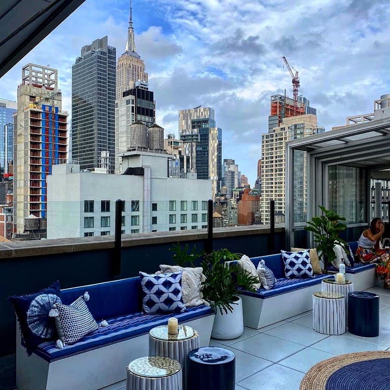 Sandbar Rooftop, Chelsea bar