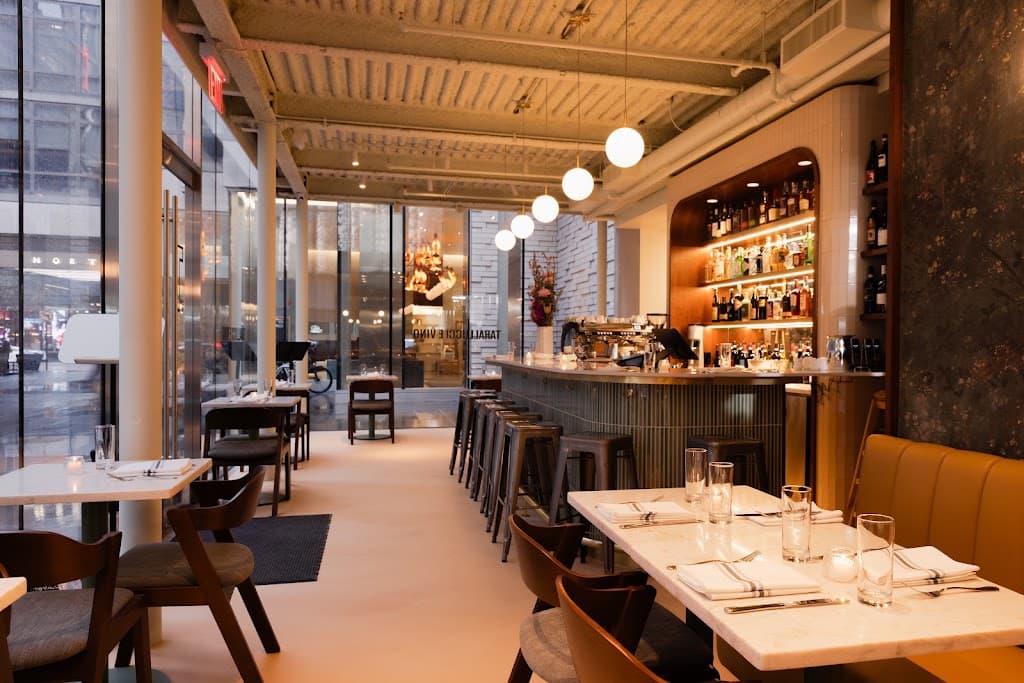 Tarallucci e Vino Manhattan West, a bar in Chelsea