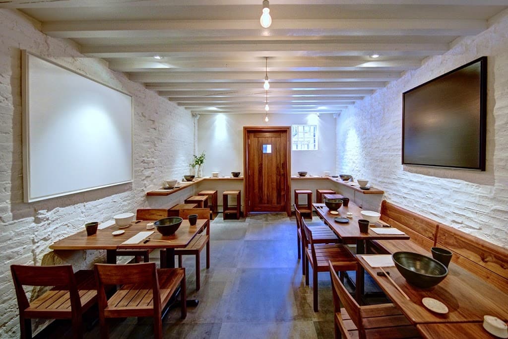 Raku, a bar in East Village