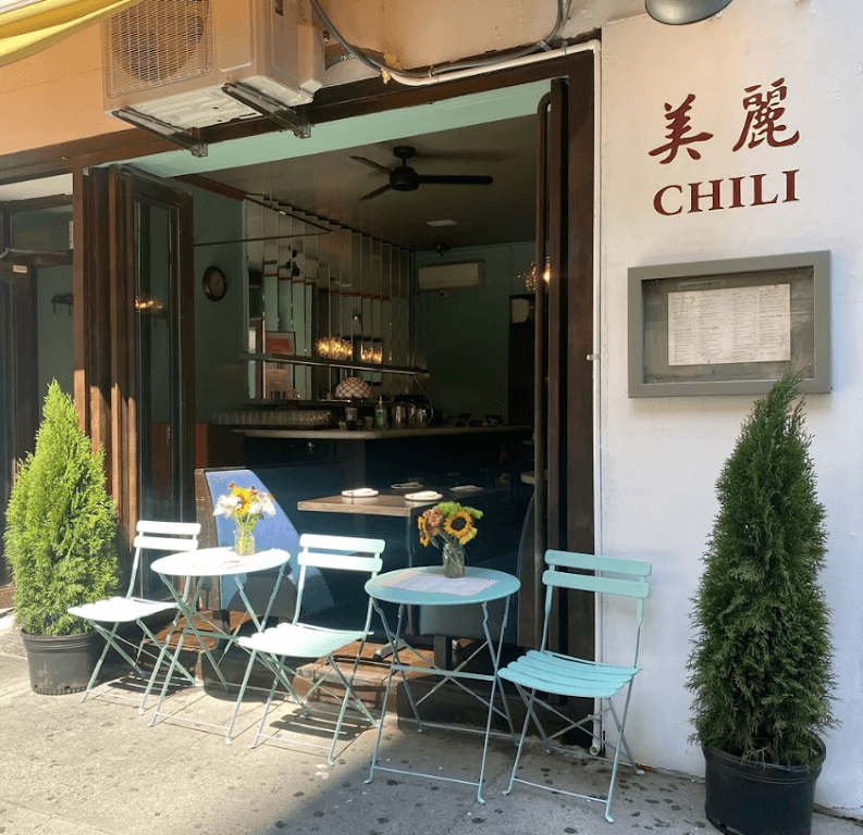 CHILI, Midtown bar