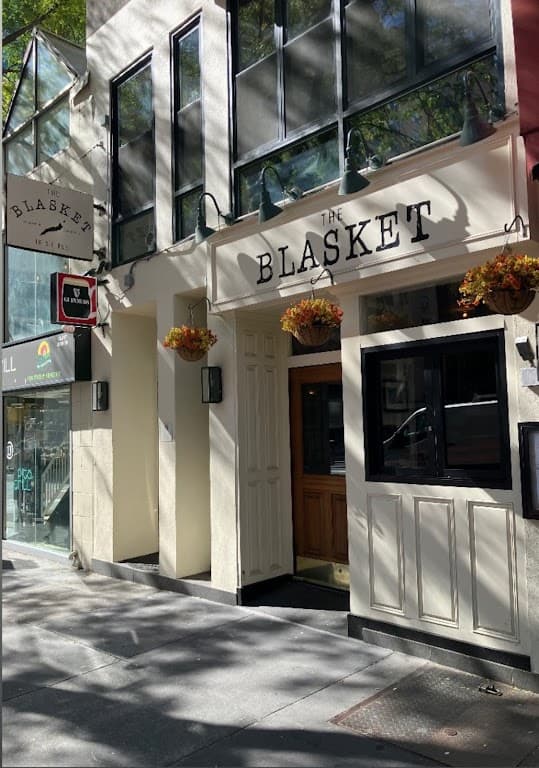 The Blasket, Midtown bar