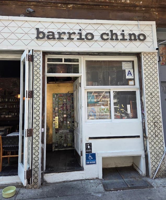 Barrio Chino, Lower East Side bar