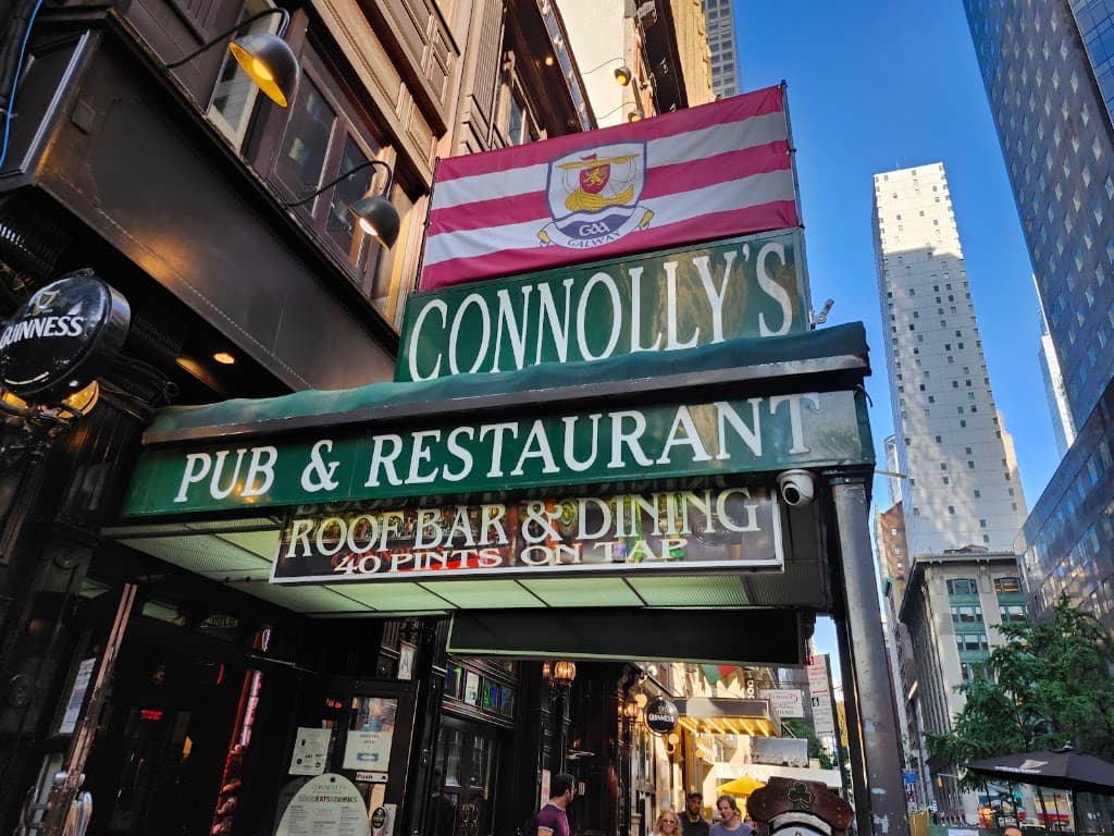 Connolly's, Midtown bar