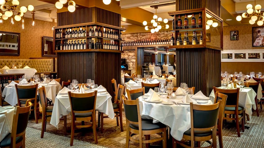 Atlantis Prime, Midtown bar