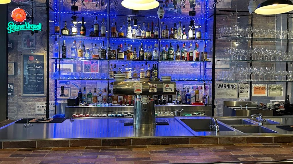 Bohemian Spirit, Upper East Side bar