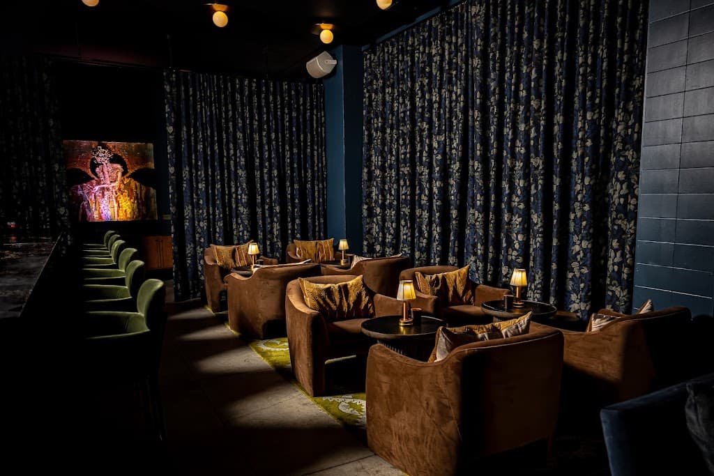 Foxtail, SoHo bar