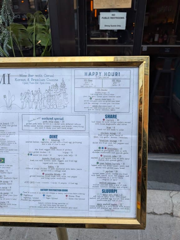 Gomi Korean wine Bar photo 3