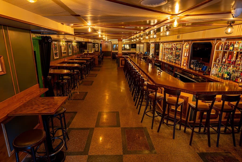 Westland Roe, Upper West Side