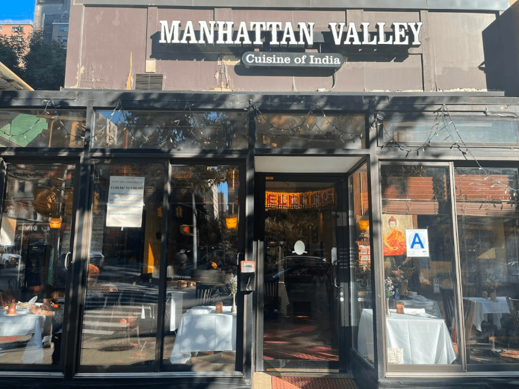 Manhattan Valley Indian Restaurant, Upper West Side bar