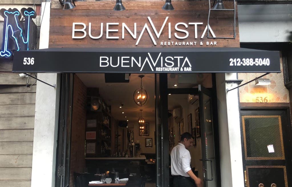 Buena Vista Restaurant & Bar, Hell's Kitchen bar