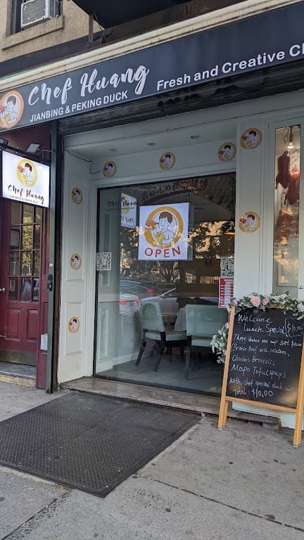 Chef Huang, a bar in Murray Hill