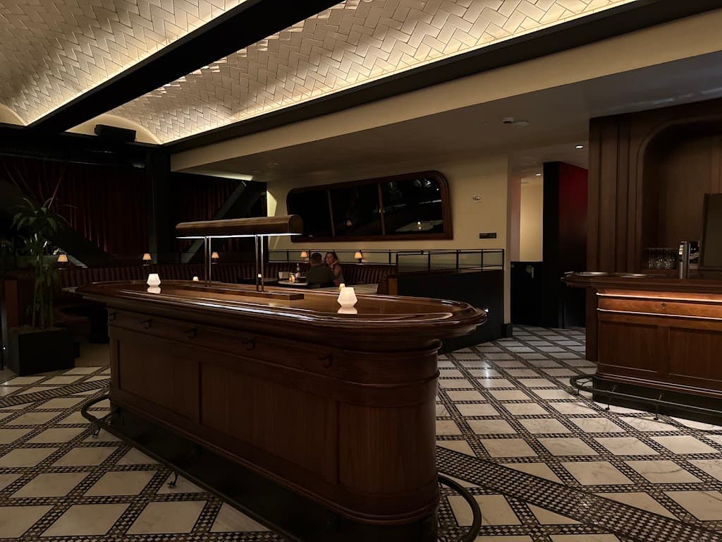 Bergamo’s, Midtown bar