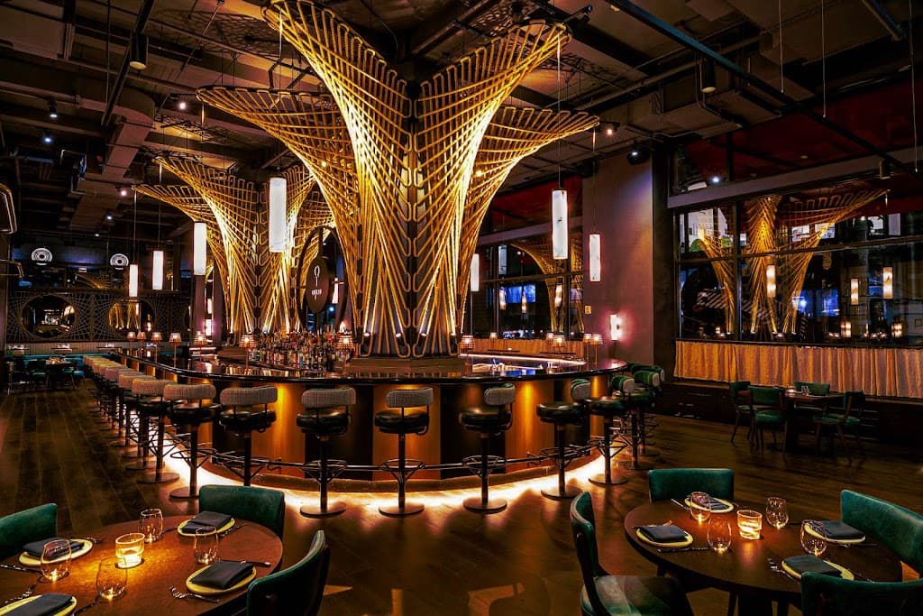 Aqua Roma | New York, a bar in Gramercy