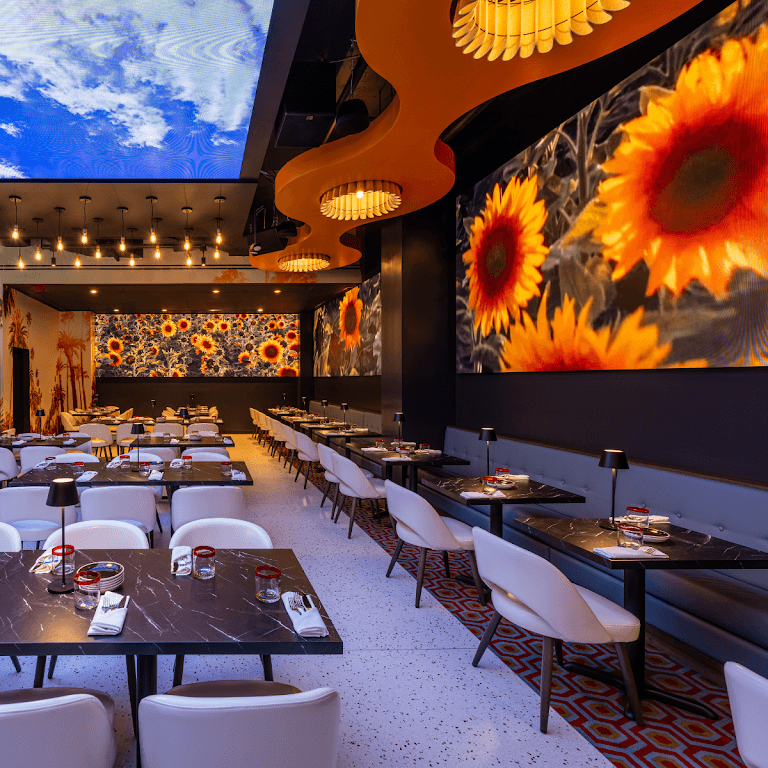 Planet Hollywood New York, a bar in Midtown
