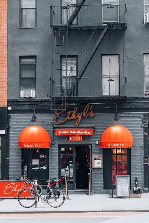 Ethyl's Bar & Restaurant, a bar & grill in Upper East Side