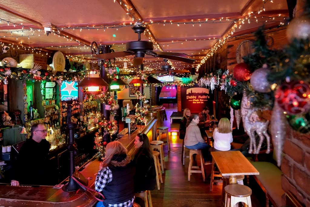 Paddy Reilly's Music Bar, Murray Hill bar