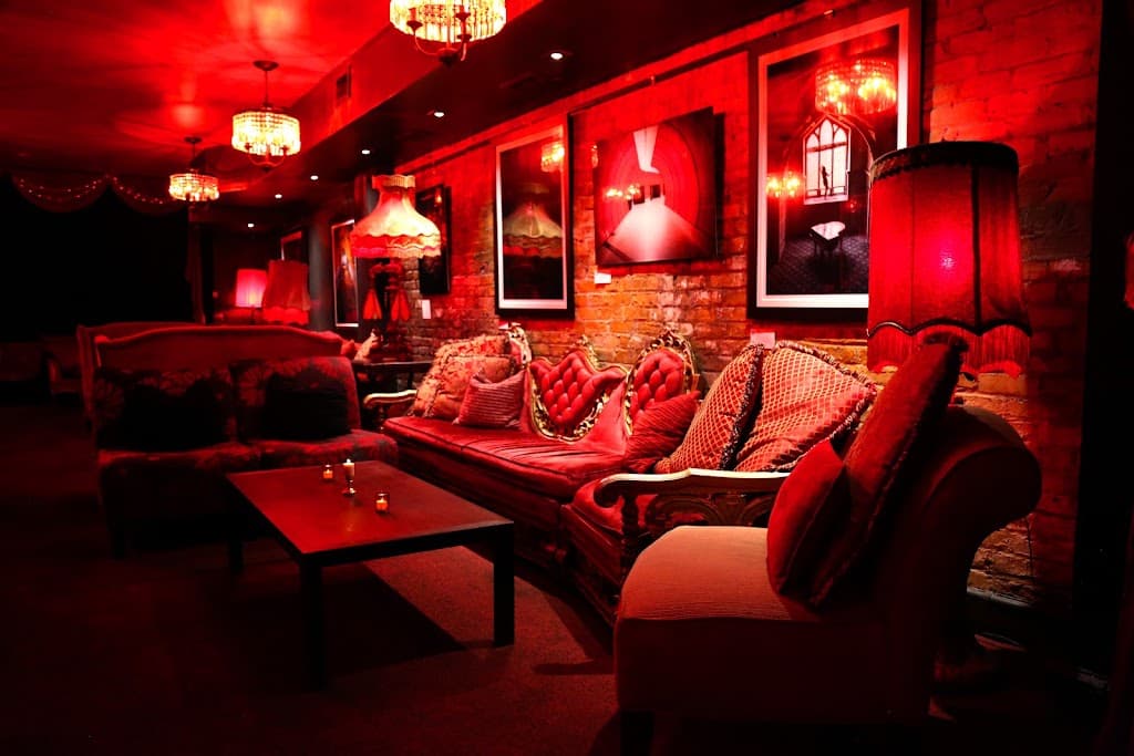 Madame X, West Village bar