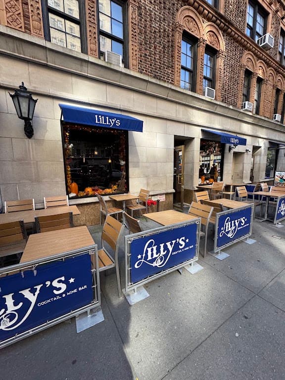 Lilly's Cocktail and Wine, Upper West Side