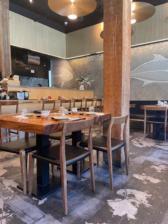 Suram Sushi & Ramen, Chelsea bar