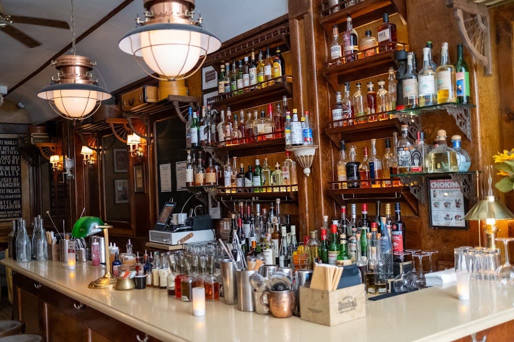 Orient Express Cocktail Bar, West Village bar