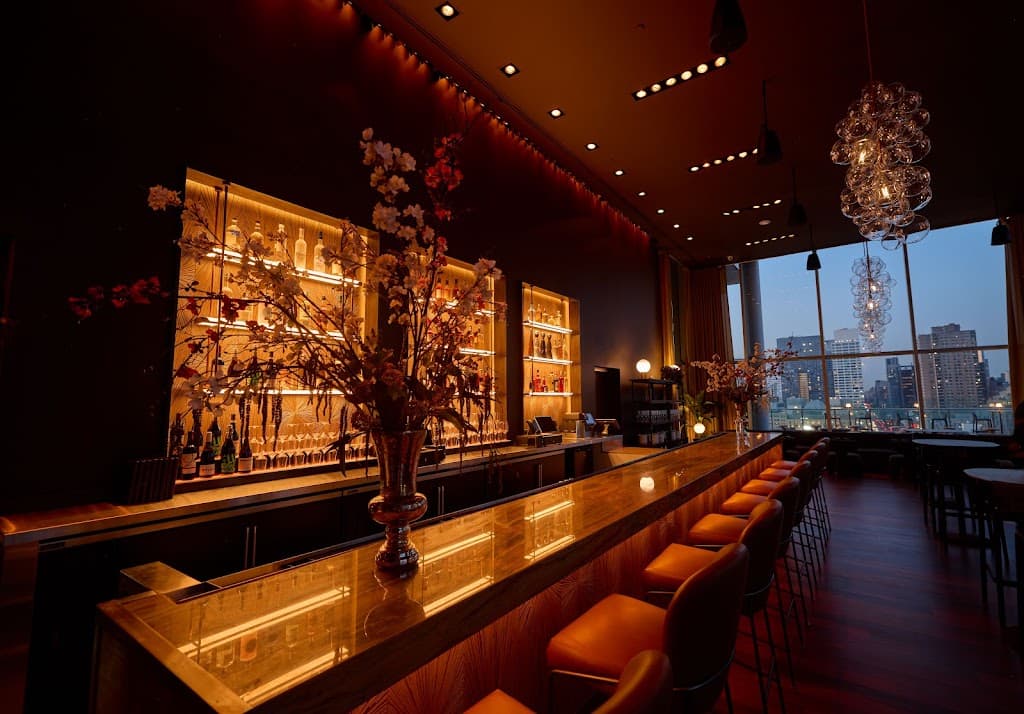 Hudson VU, Hell's Kitchen bar
