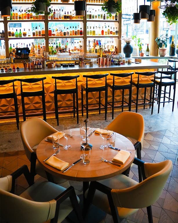 Marsanne, a bar in Chelsea