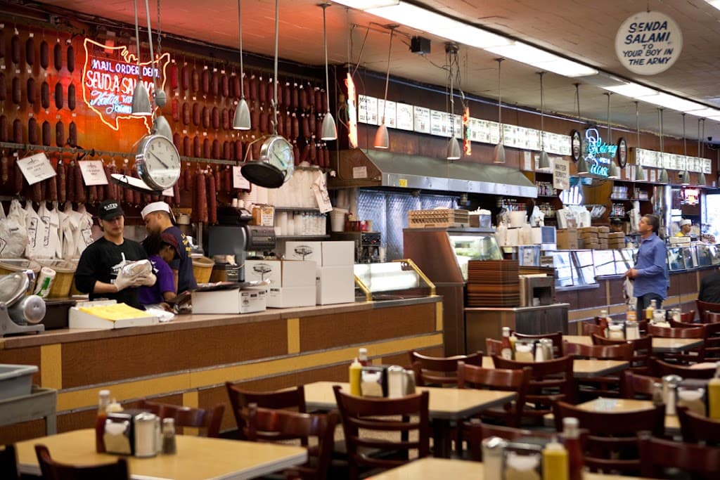 Katz's Delicatessen, Lower East Side bar