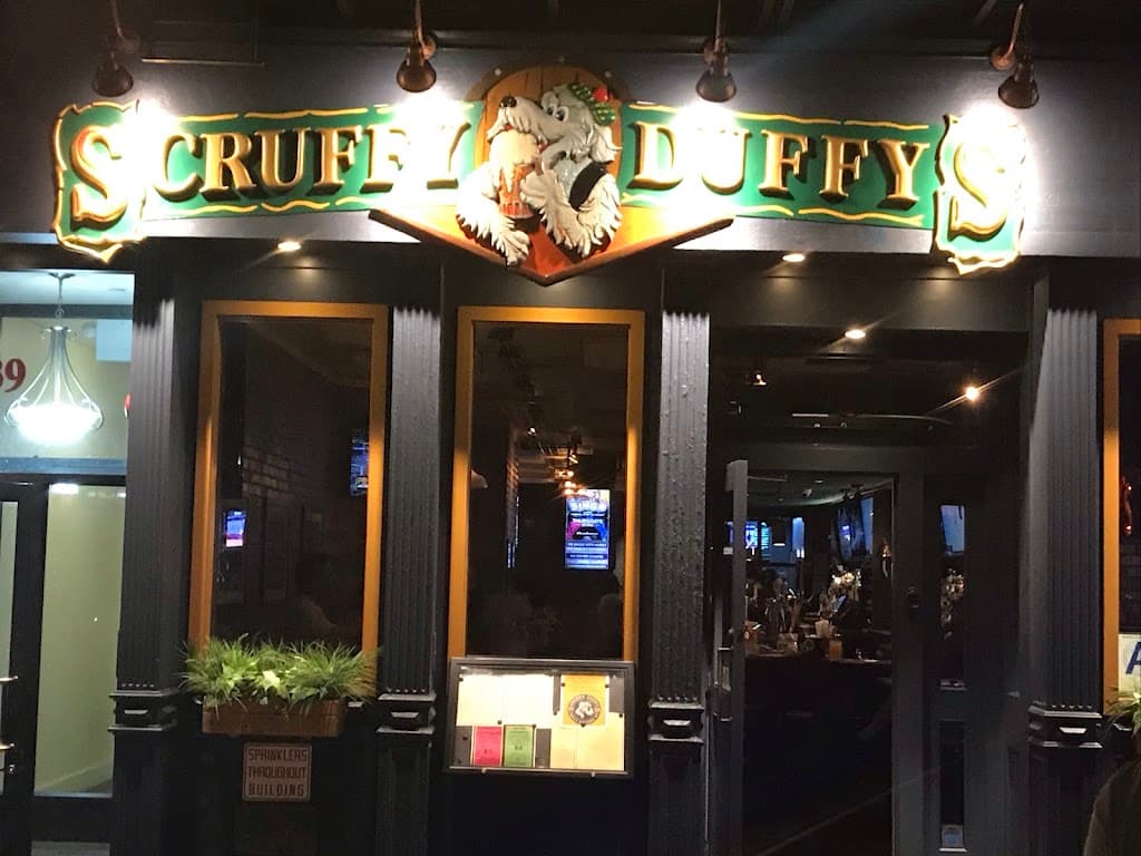Scruffy Duffy's Sports Bar, Hell's Kitchen bar