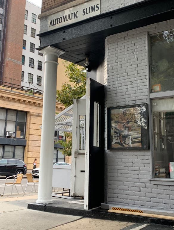 Automatic Slim’s, a bar in West Village