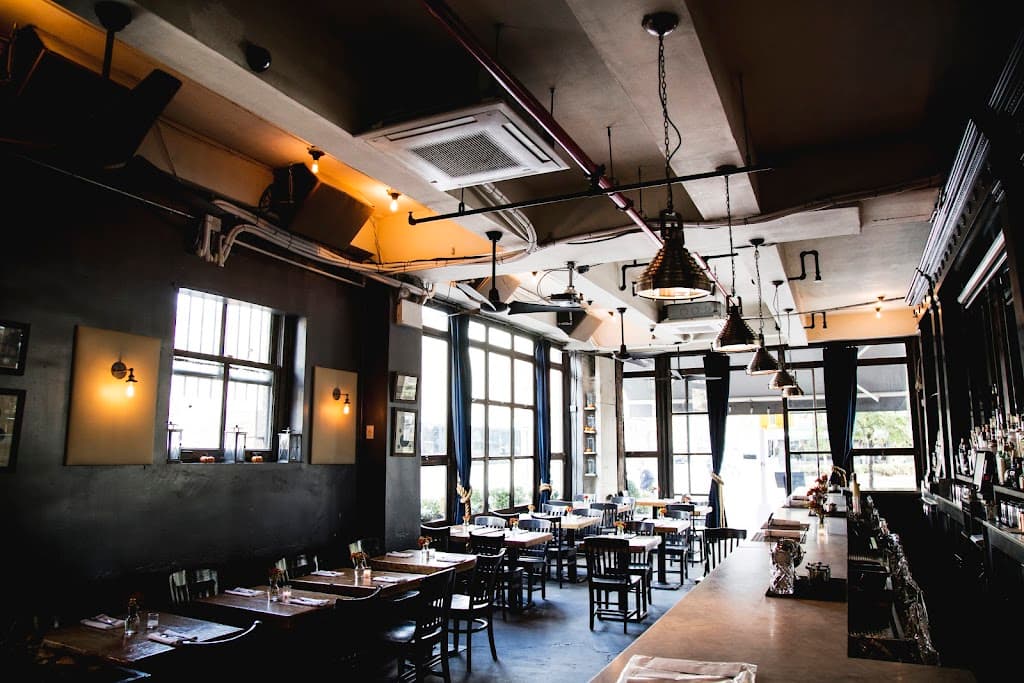 Grey Lady, a restaurant in Lower East Side