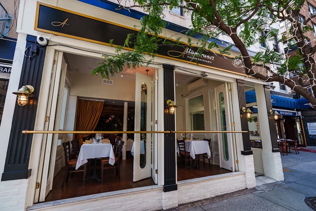Altamirano's Italian Ristorante, a bar in Upper East Side