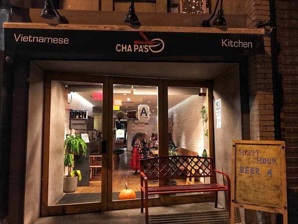 Cha Pa's Noodles and Grill, Hell's Kitchen bar