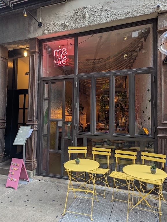 Ma•dé, SoHo bar