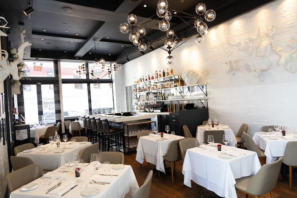 Il Mulino Prime, a restaurant in Tribeca