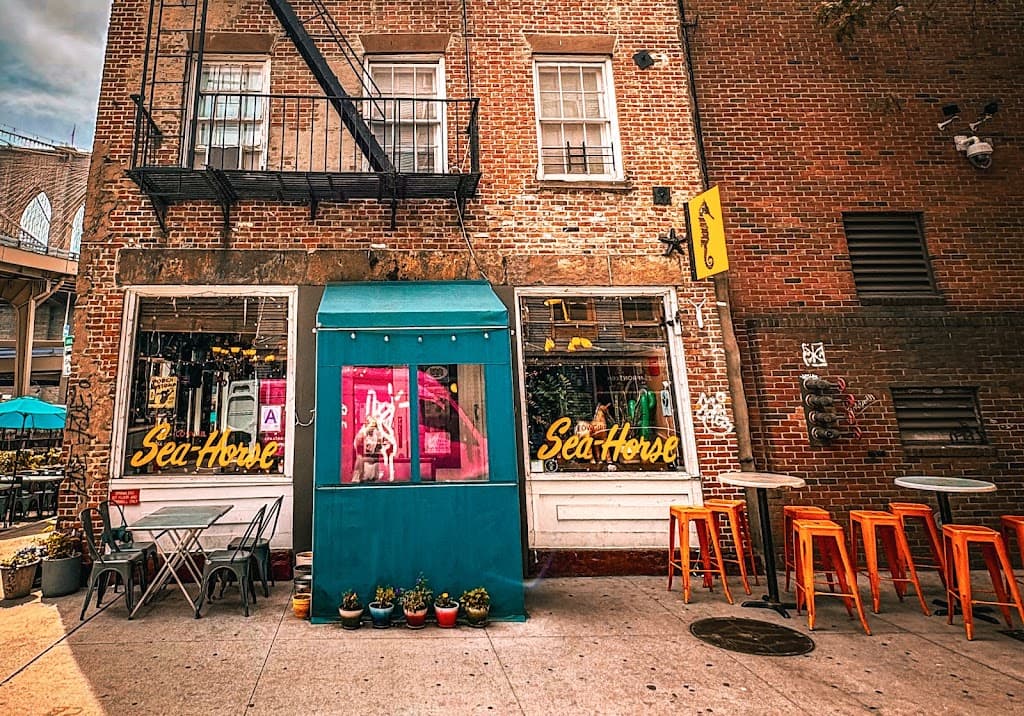 Cowgirl SeaHorse, a bar in Financial District
