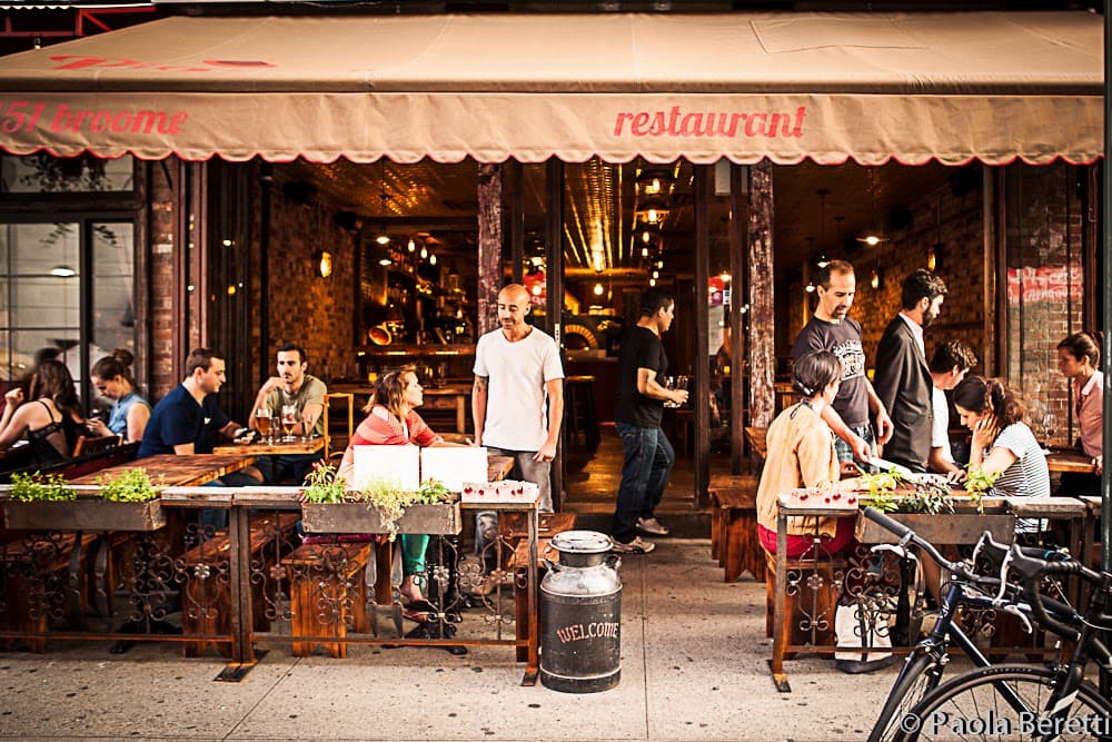 Piacere, SoHo bar