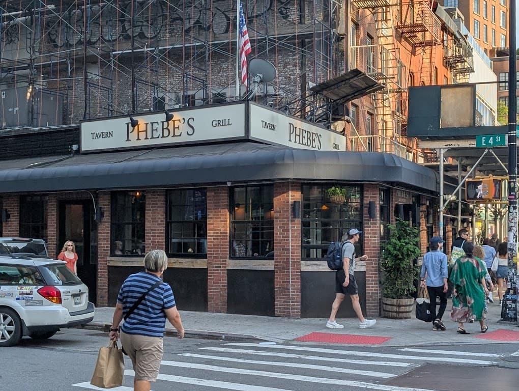 Phebe's, a bar in East Village