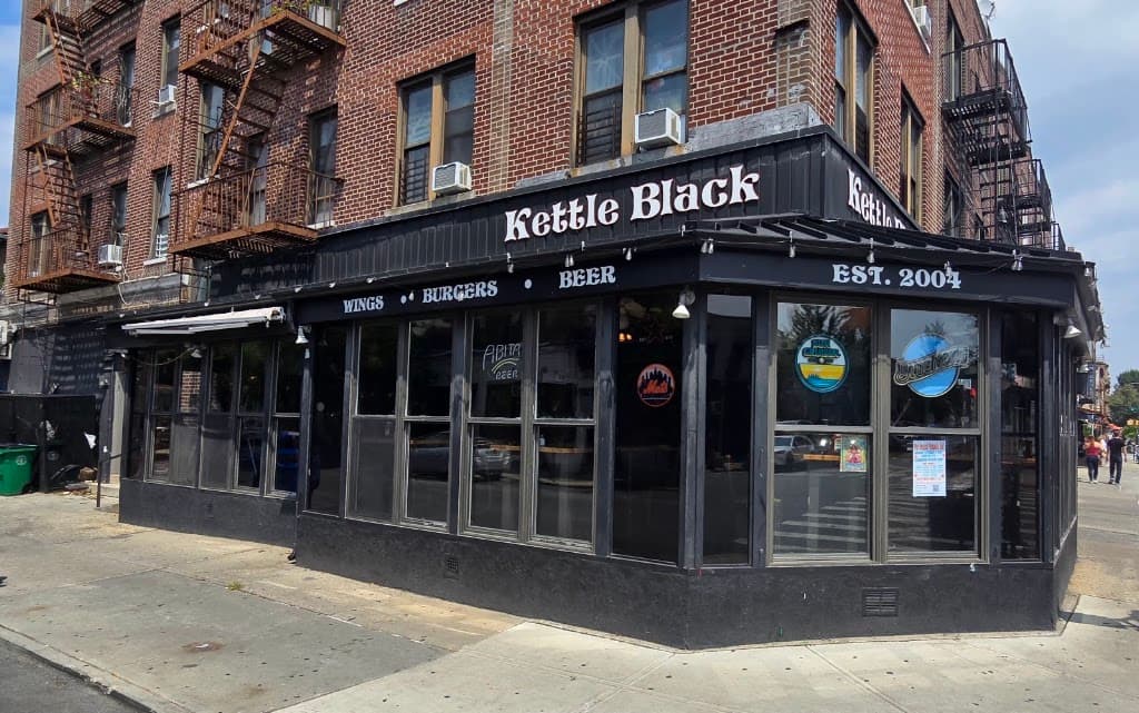 The Kettle Black, Bay Ridge