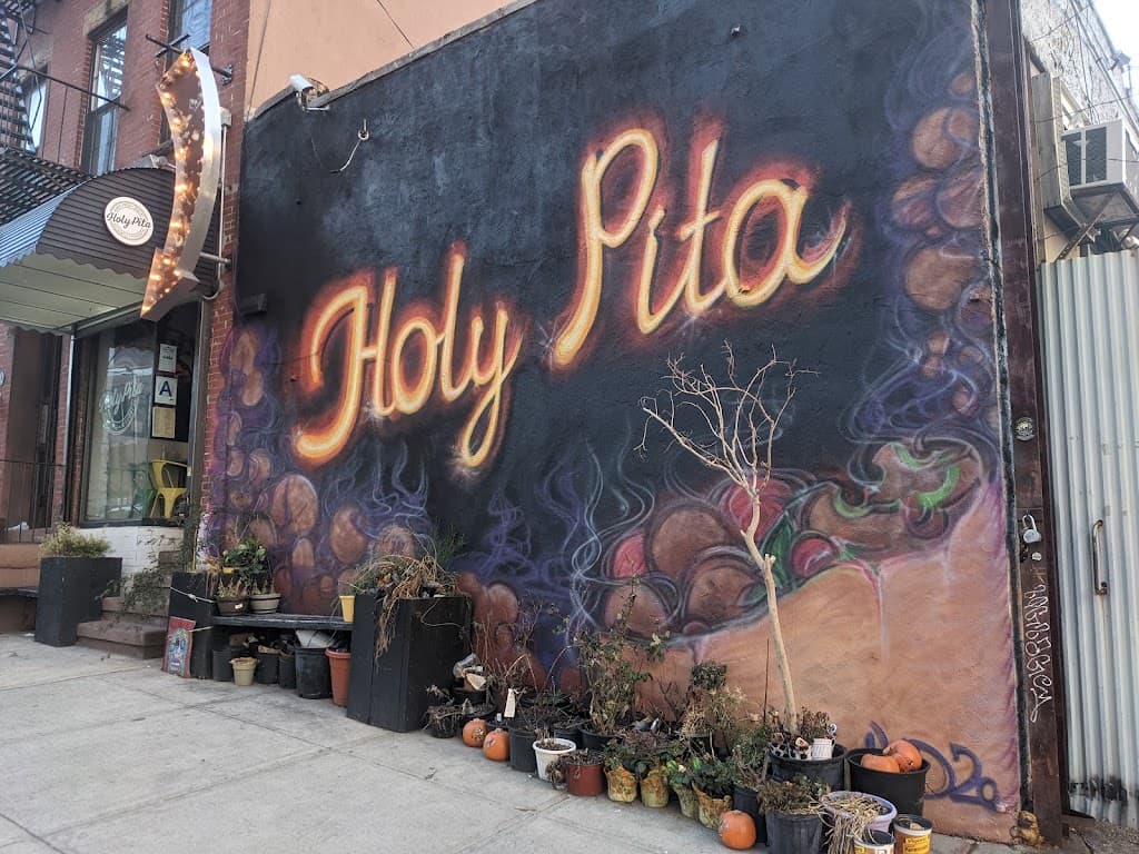 Holy Pita, Fort Greene bar