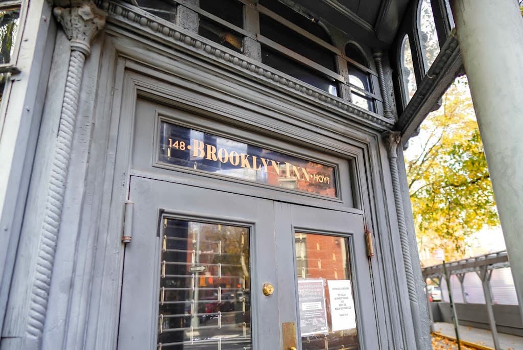 Brooklyn Inn, Boerum Hill bar