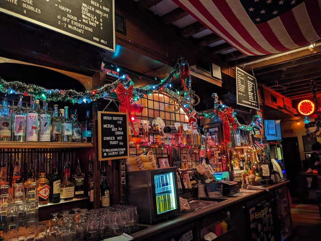 Old Stanley's Bar, Bushwick bar