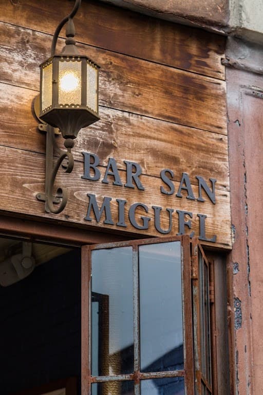 Bar San Miguel, a bar in Carroll Gardens