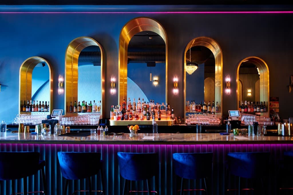 Lovejoys, a cocktail bar in Bushwick