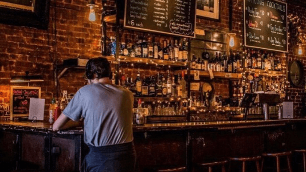 SKYTOWN, Bushwick bar